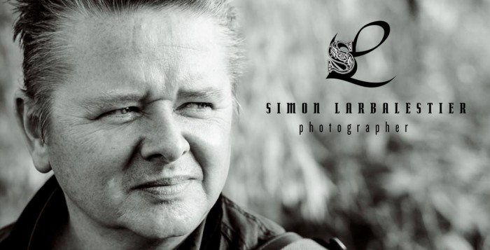 Simon Larbalestier Logo
